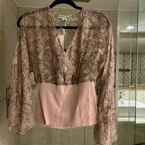 Beautiful Anne Fountaine top.